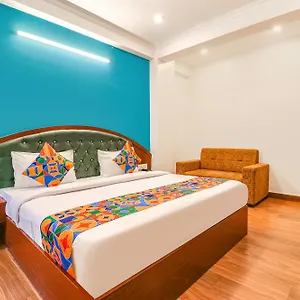 Hotel Fabhotel Lime Tree Near Yashobhoomi Convention Centre